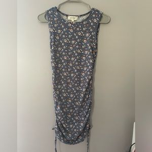 small, jessica simpon, blue floral body con dress